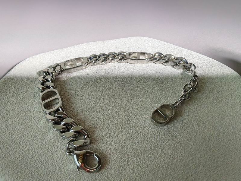 Dior Bracelet 04lyr49